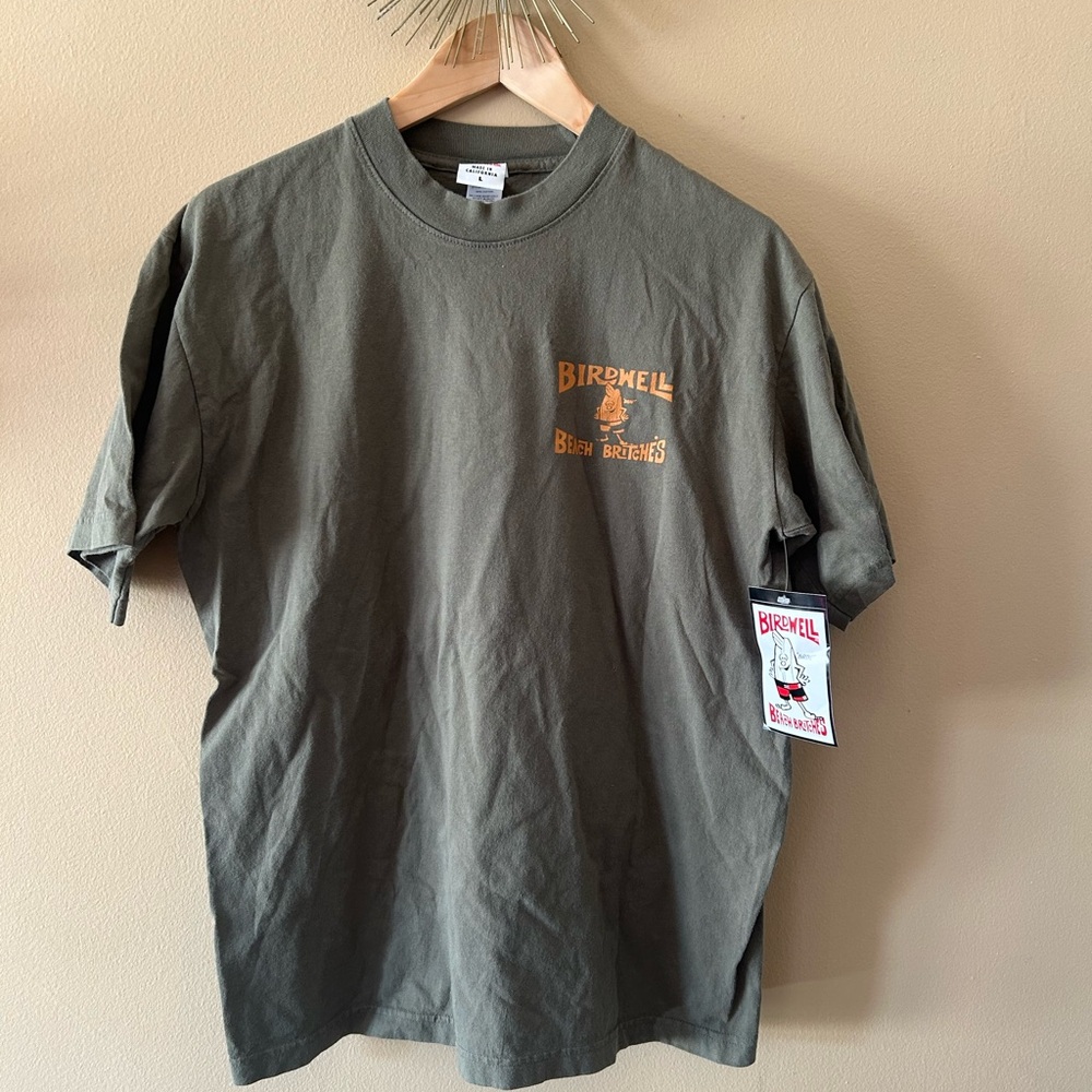 Birdwell Men's Olive and Orange Graphic Tee Beach Britches Large